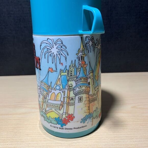 VTG Aladdin Magic Kingdom Thermos - Picture 2 of 9
